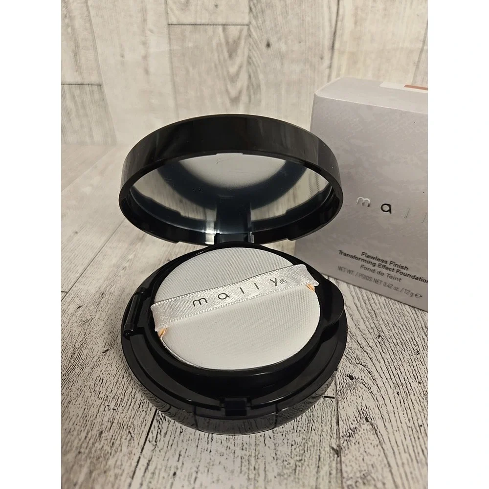 Mally Foundation Color Rich 6204C Flawless Finish Transforming Effect Cushion
